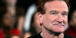 Robin Williams Checks In To Rehab For Alcoholism