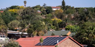 SAFRICA-AFRICA-COP28-ENERGY-SOLAR