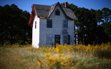 Rising Sea Levels Threatens Coast Of Maryland's Hoopers Island