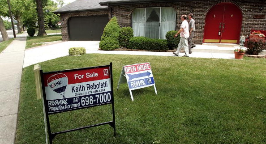 Unusually Low Mortgage Rates Cause Housing Market Boom