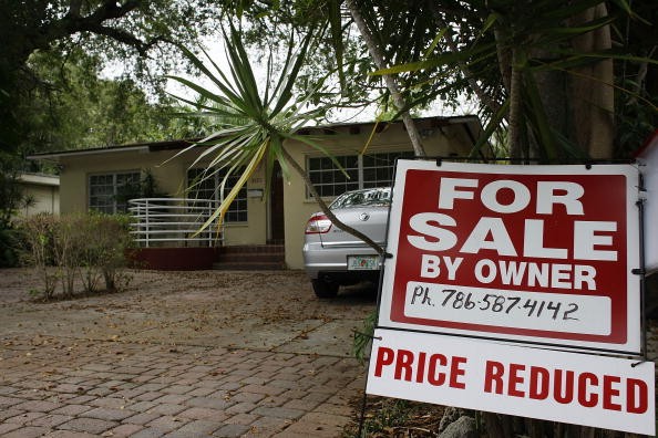 Index Of Pending Sales For U.S. Homes Falls Almost 2 Percent