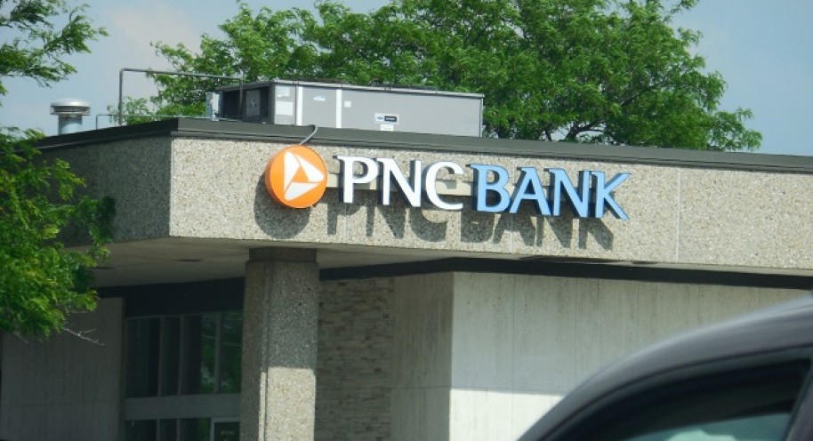 Which Banks Are Exposed To Long-Distance Commercial Real Estate Lending?