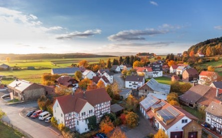  In Suburbs, Downsizing To A Home?