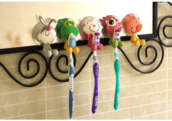 Wall Mounted Duty Suction Cup Toothbrush Holder Hooks Set